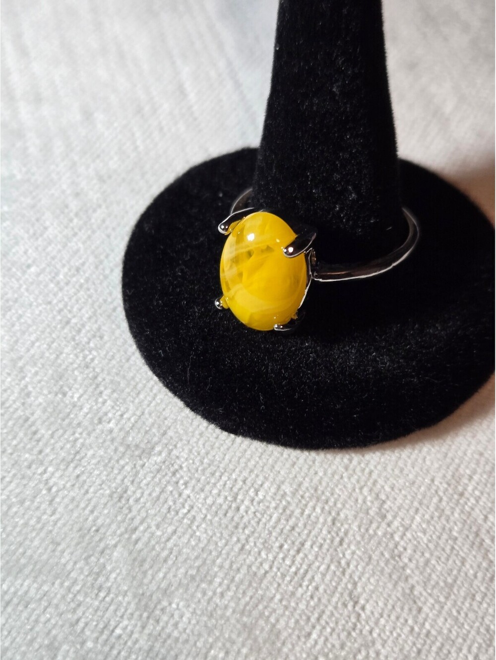 Contemporary Women's Yellow Oval Stone Ring on Sleek Silver Band, Size 9.5